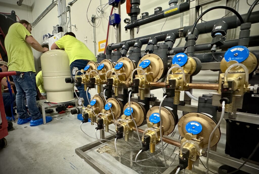 Installation of hydroponic water systems